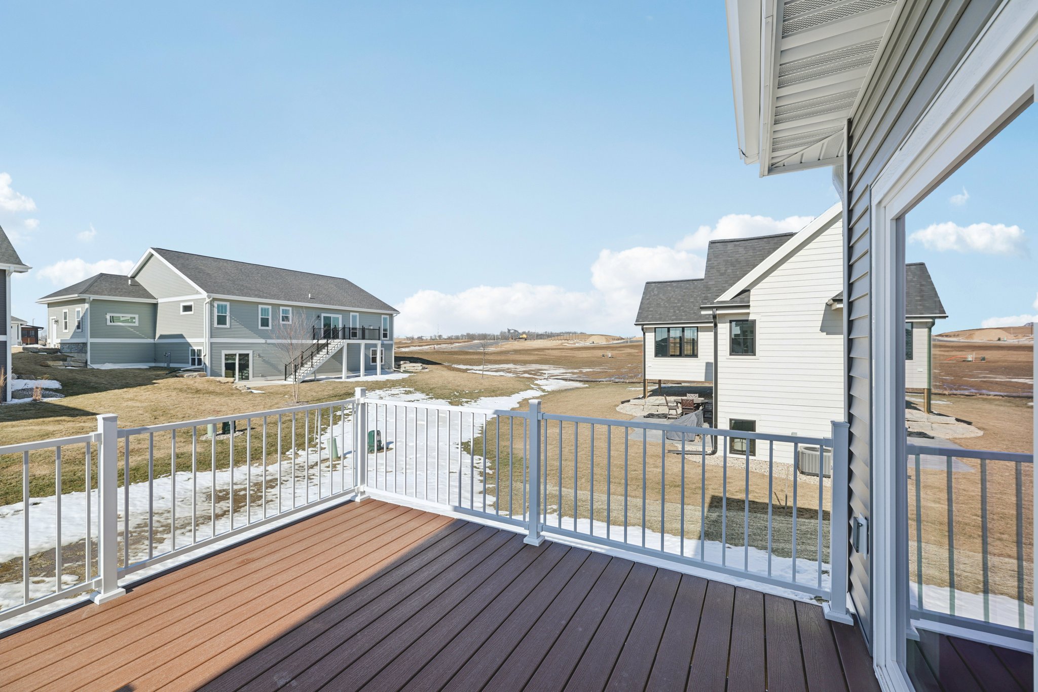 Hanover Dr-S1402-047.jpg