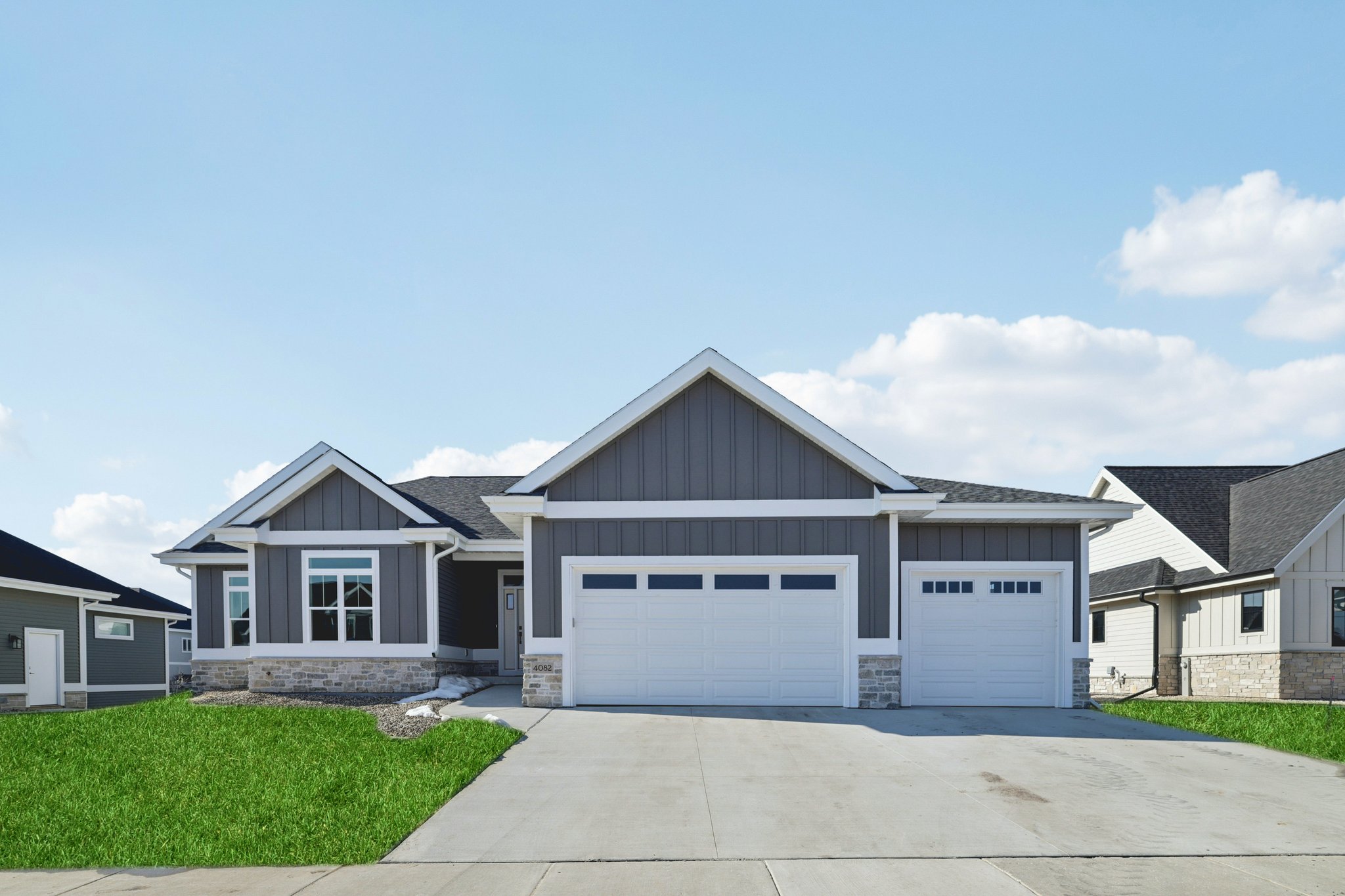 Hanover Dr-S1402-053.jpg