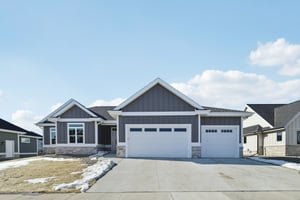 Hanover Dr-S1402-001.jpg