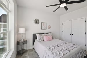 Hanover Dr-S1402-029.jpg