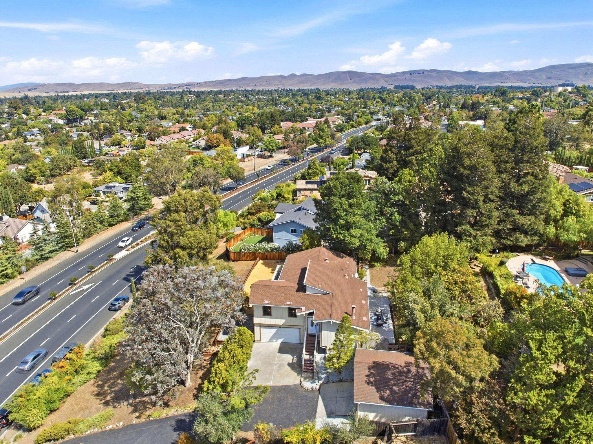 001_F8_AERIAL_4082 Treat Blvd