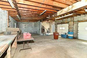  Photo 35