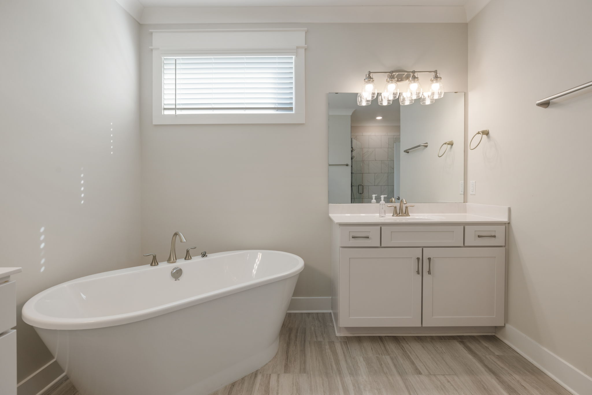  Photo 30
