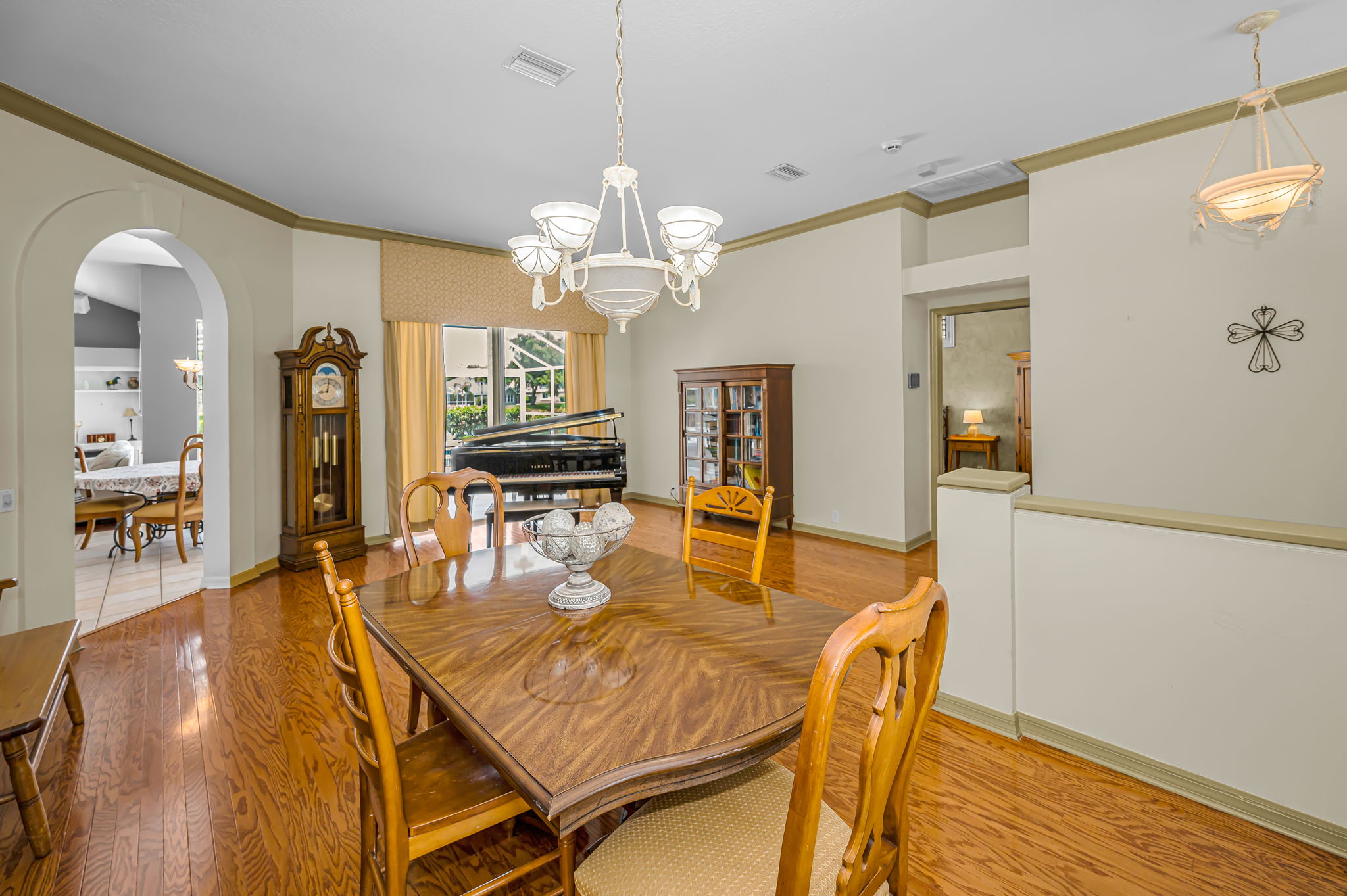 Dining Room3
