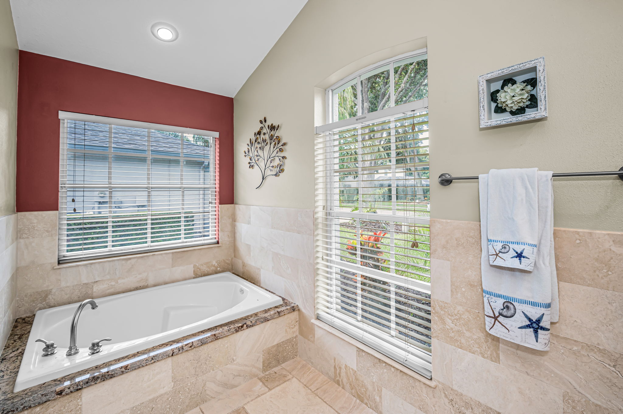 Primary Bathroom1b