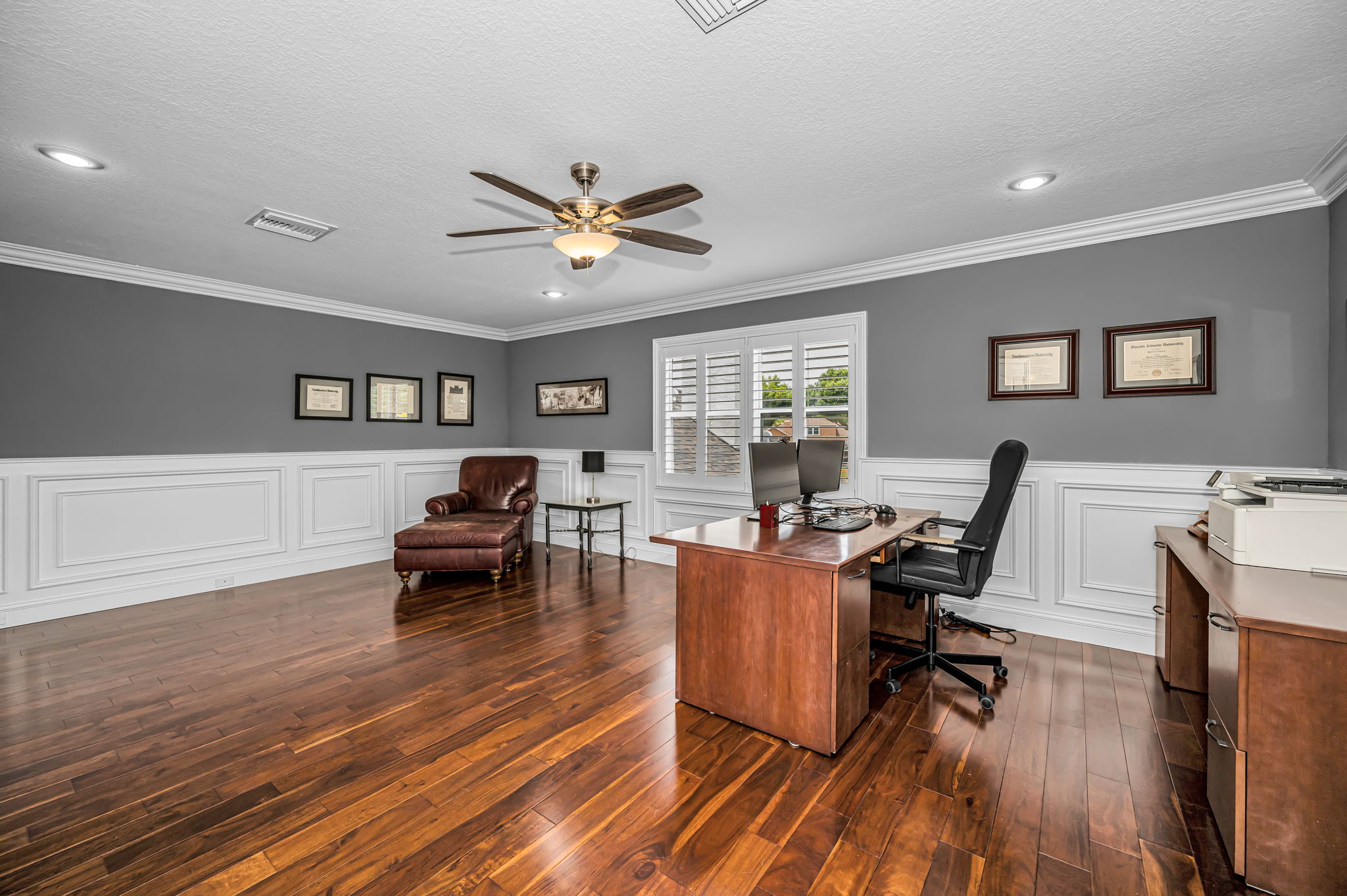 Upper Level Bonus Room3