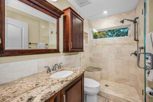 Bathroom2a