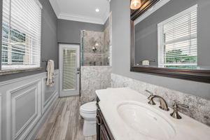 Bathroom3a