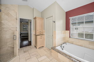 Primary Bathroom1f