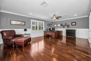 Upper Level Bonus Room2