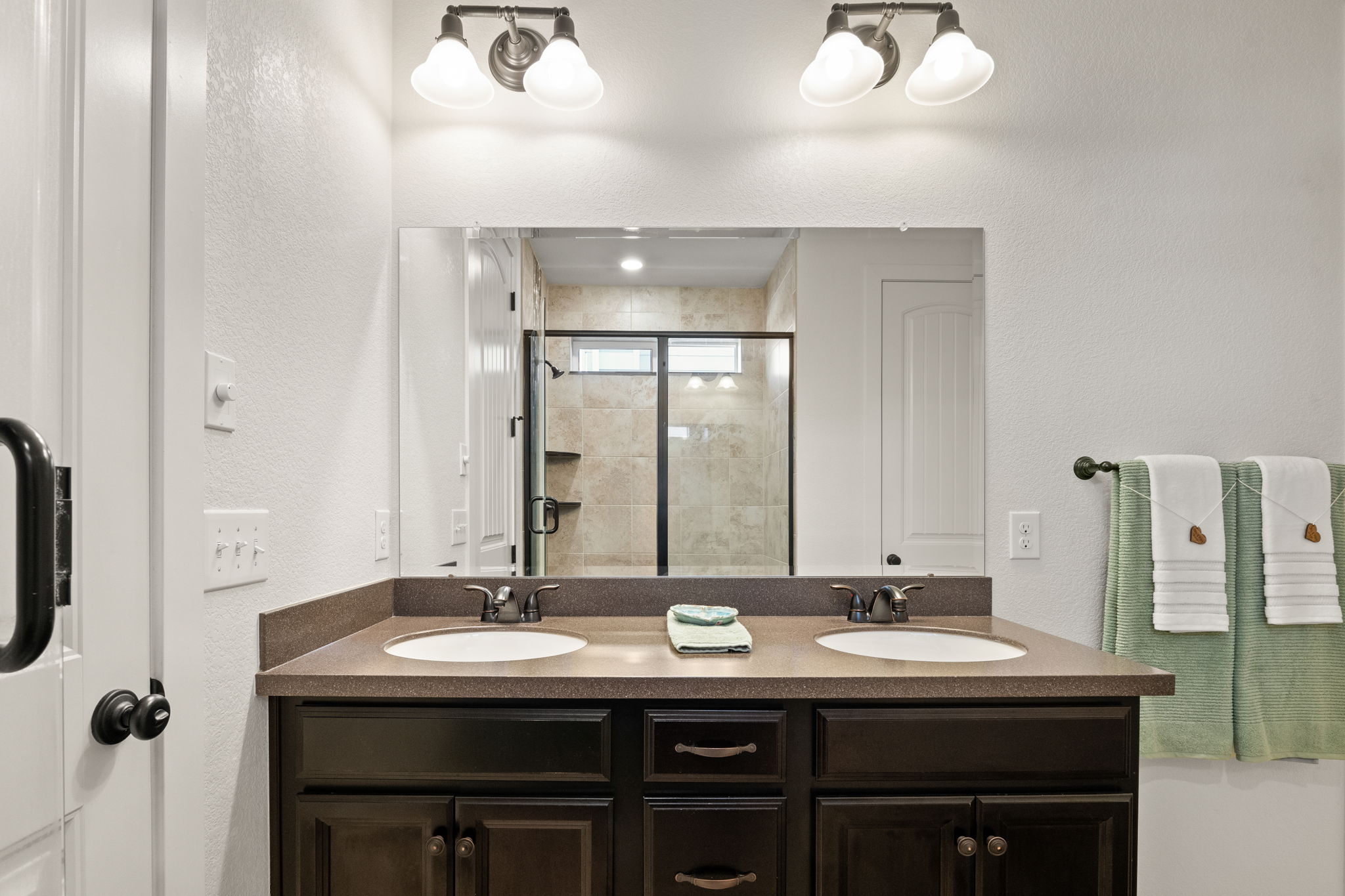 Primary Bathroom 4