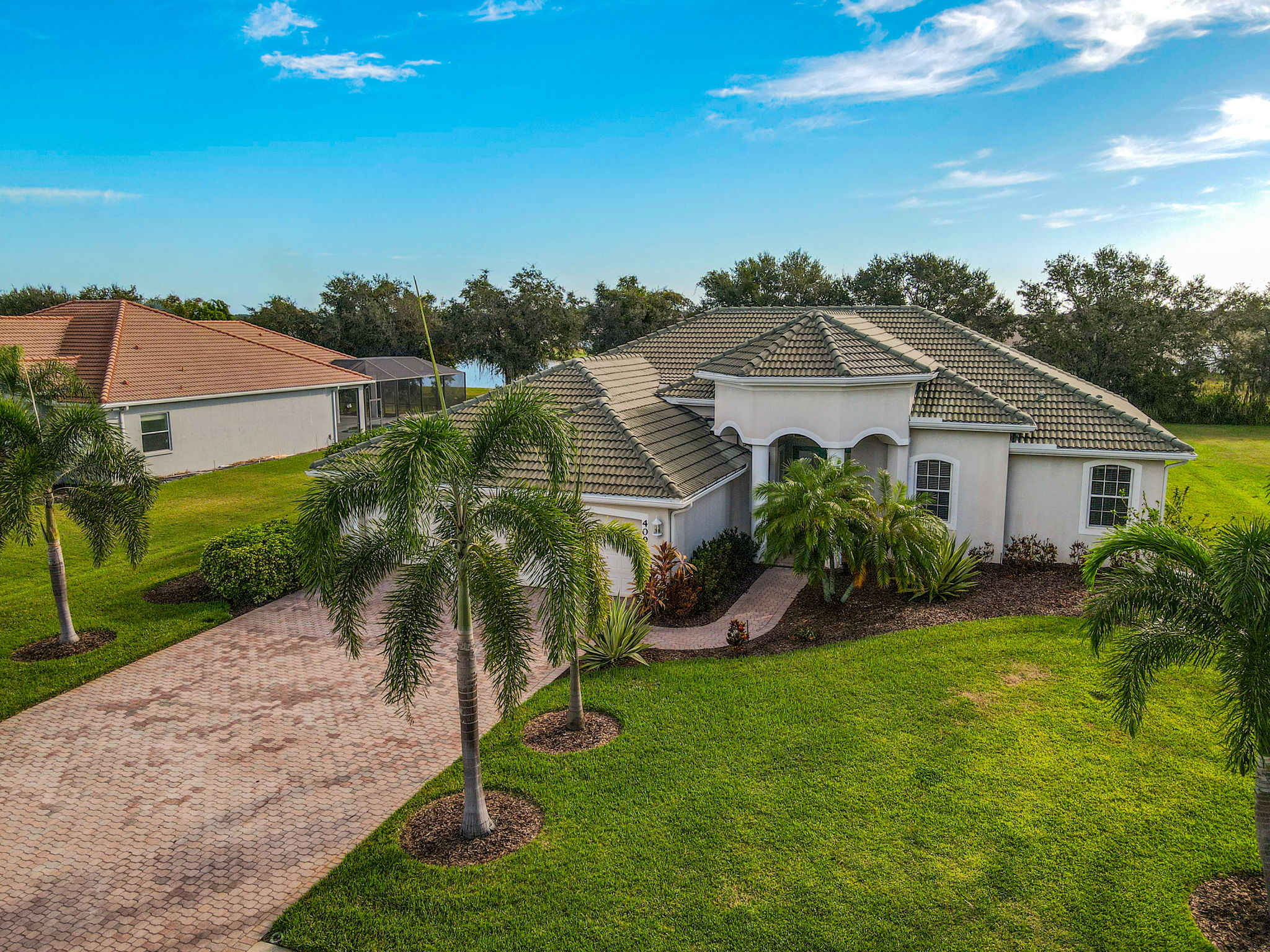 409 148th Ct NE-33