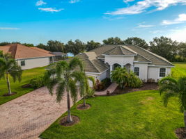 409 148th Ct NE-33