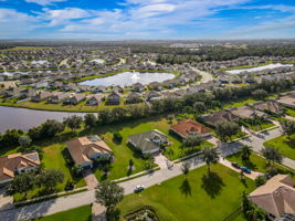 409 148th Ct NE-44