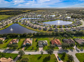 409 148th Ct NE-46