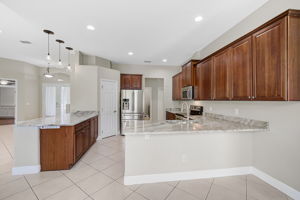 409 148th Ct NE-10