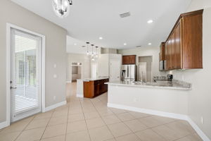409 148th Ct NE-18