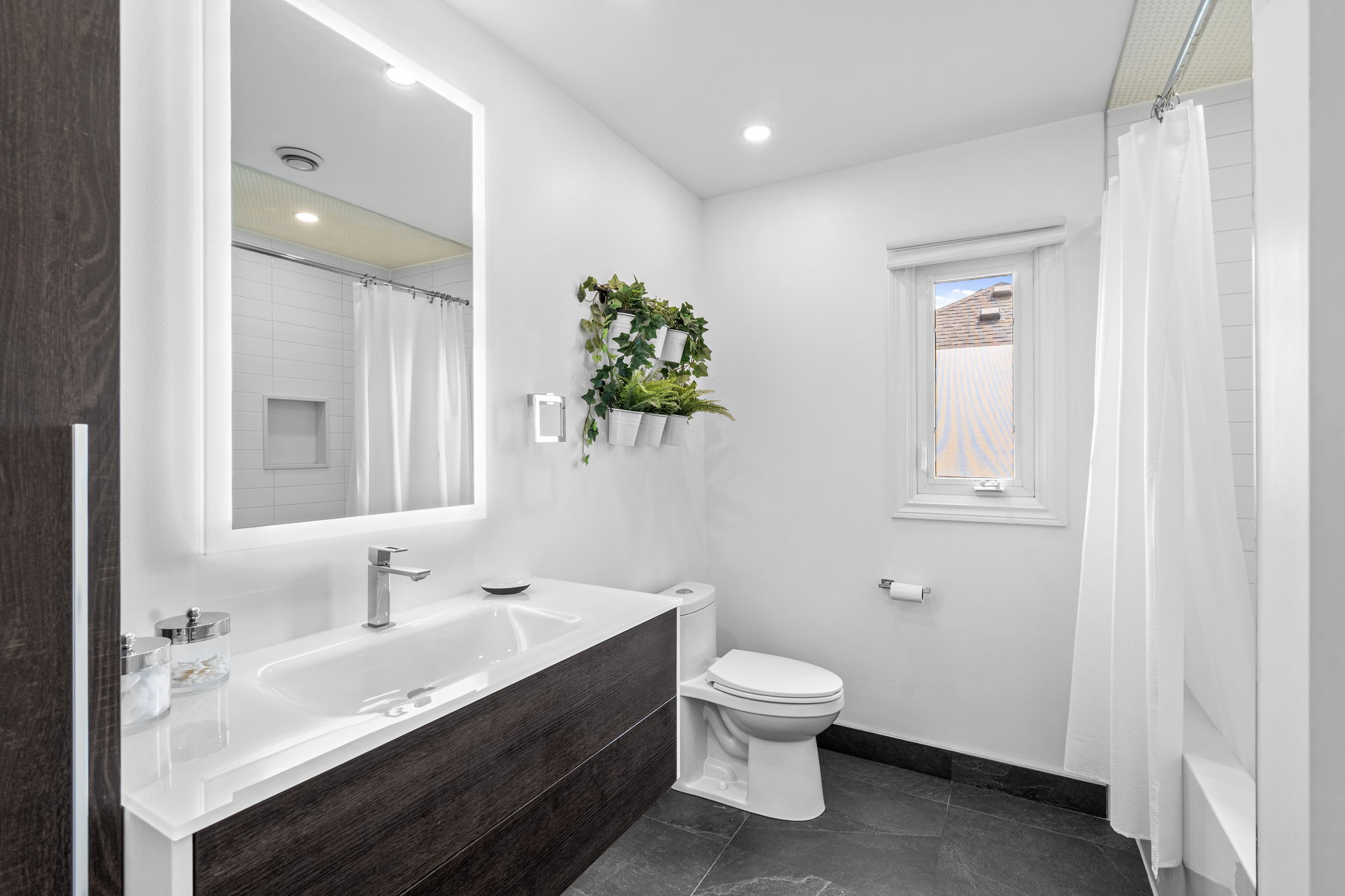 Bathroom - 2nd floor