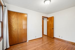 Birchwood Ave-S0707-015.jpg