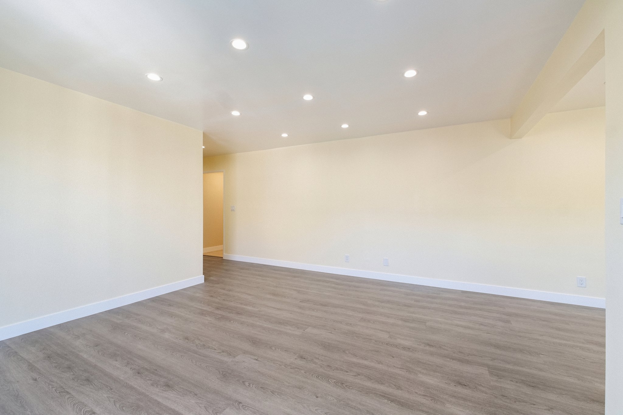 Burchett St 210-S3110-004.jpg