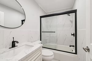 Burchett St 210-S3110-020.jpg