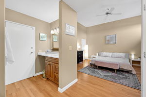  Photo 23