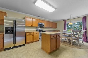409 Collington Dr, Mebane, NC 27302, USA Photo 10