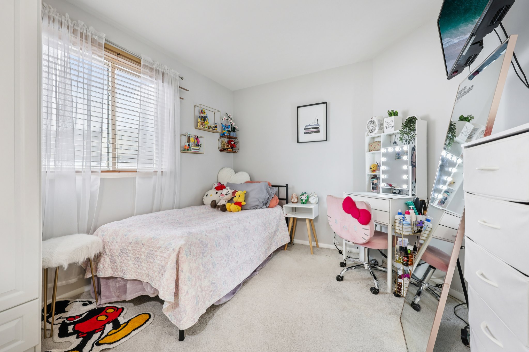 Country Club Ln-S1802-019.jpg