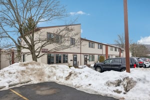 Country Club Ln-S1802-001.jpg