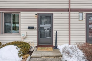 Country Club Ln-S1802-004.jpg