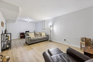 Country Club Ln-S1802-017.jpg