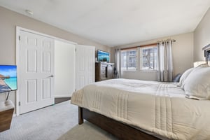 Country Club Ln-S1802-025.jpg