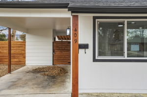  Photo 33