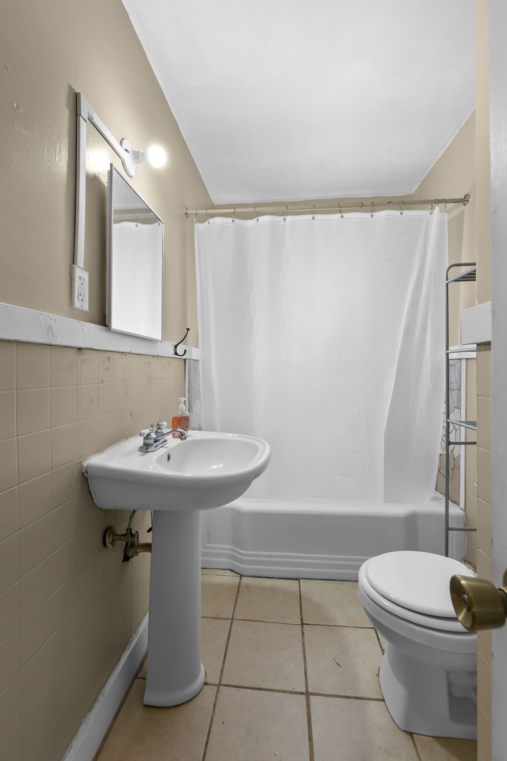 Full bath