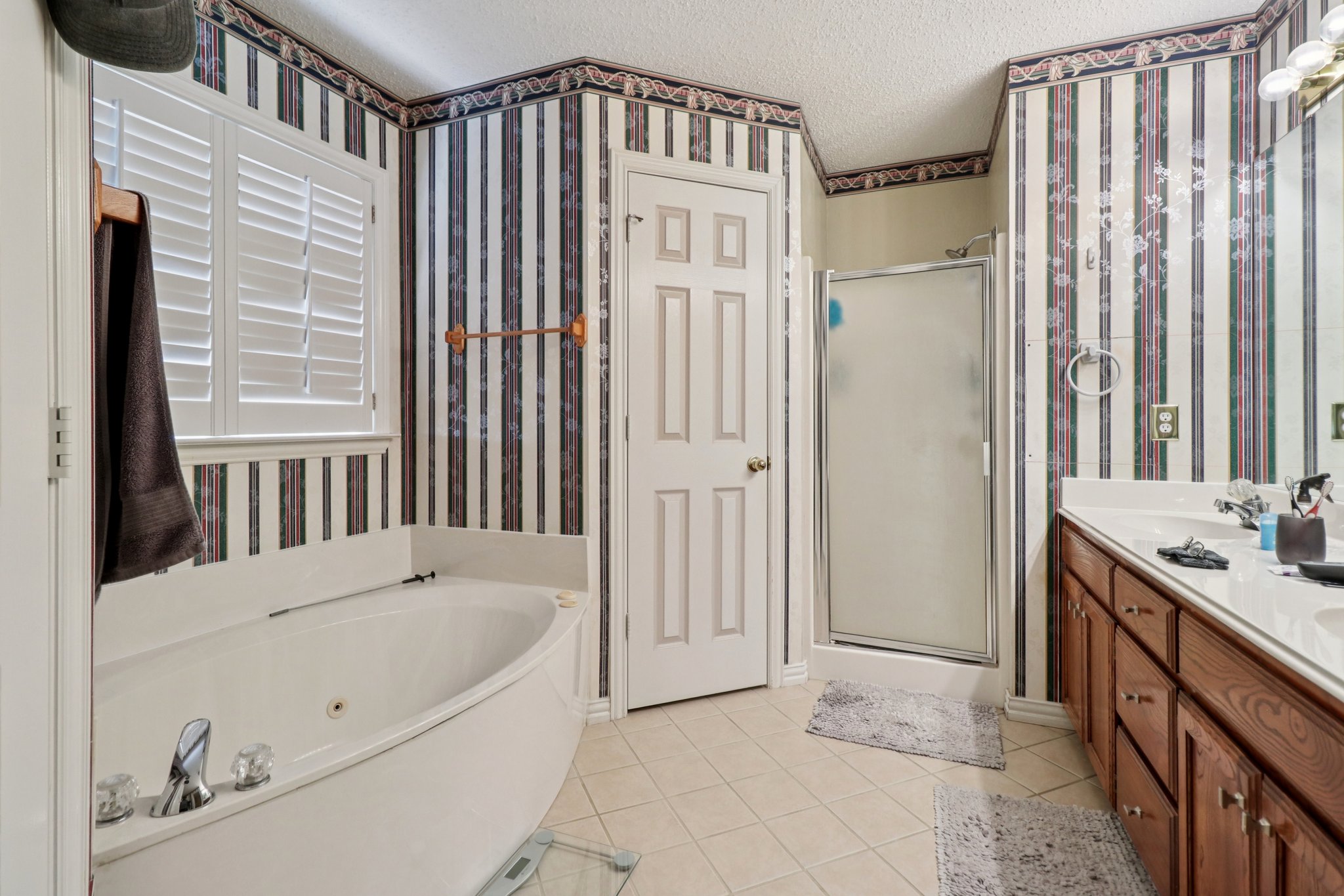 Meadow Ln-S1107-020.jpg