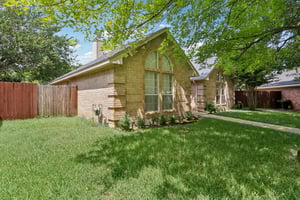 Meadow Ln-S1107-003.jpg