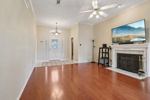 Meadow Ln-S1107-008.jpg