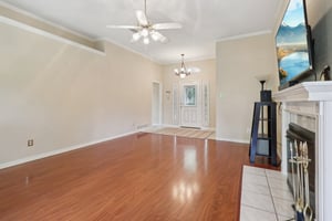 Meadow Ln-S1107-010.jpg