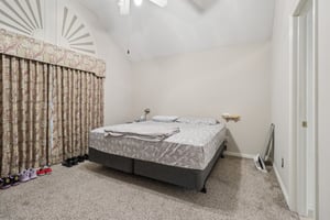 Meadow Ln-S1107-016.jpg