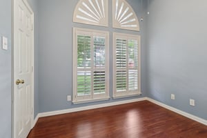 Meadow Ln-S1107-027.jpg