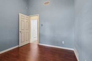 Meadow Ln-S1107-028.jpg