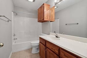 Meadow Ln-S1107-029.jpg