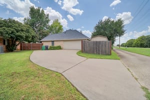 Meadow Ln-S1107-033.jpg