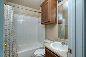 Upstairs Hall Bathroom