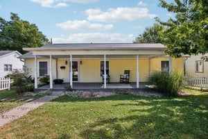 N Merrill St-S0809-005.jpg
