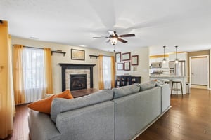 N Merrill St-S0809-013.jpg
