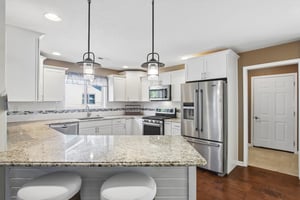 N Merrill St-S0809-020.jpg