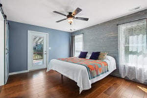 N Merrill St-S0809-027.jpg