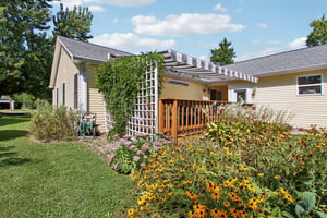 N Merrill St-S0809-045.jpg