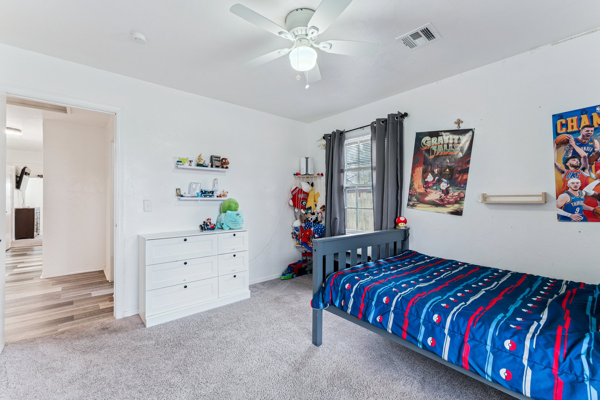 409 NE 60th St_034.jpg